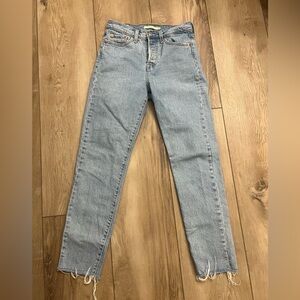 Levi’s Wedgie Straight Cropped Jeans